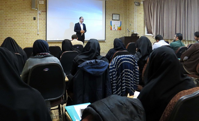 دومین کارگاه آموزشی رابطین خبری مرکز آموزش علمی کاربردی البرز استان البرز