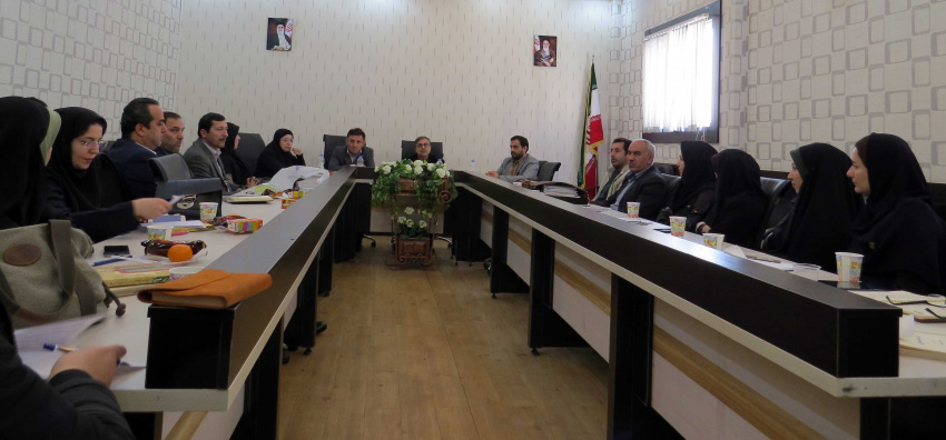 تعیین منبع مشترک درس ادبیات فارسی در دانشگاه جامع علمی کاربردی استان البرز