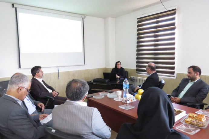دانشگاه جامع علمی کاربردی پیشرو در بسترسازی برای مهارت محور کردن آموزشهای دانشگاهی است